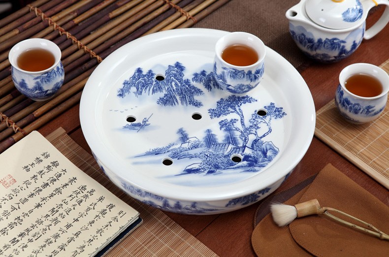 青花山水陶瓷茶具套装