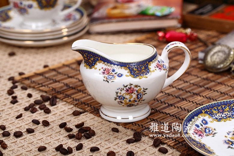 景德镇骨瓷15头欧式咖啡具套装浪漫春天