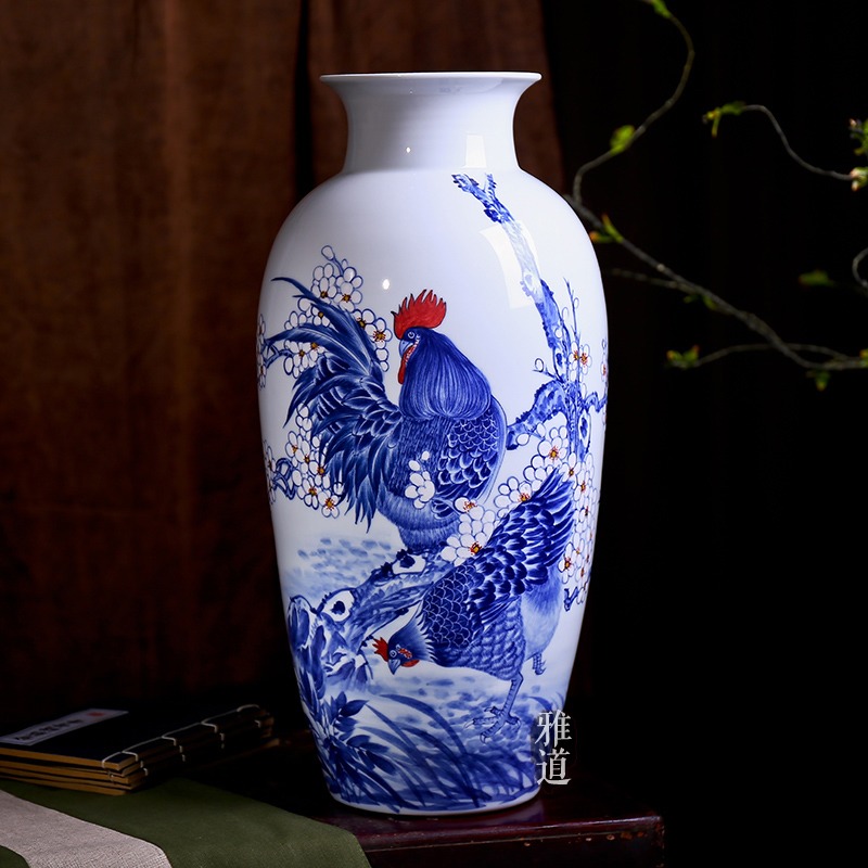 陶瓷花瓶工艺品名家手绘青花瓷摆件