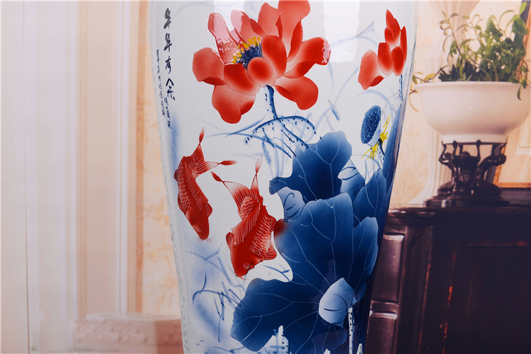 景德镇陶瓷手绘年年有余客厅大花瓶-瓶身