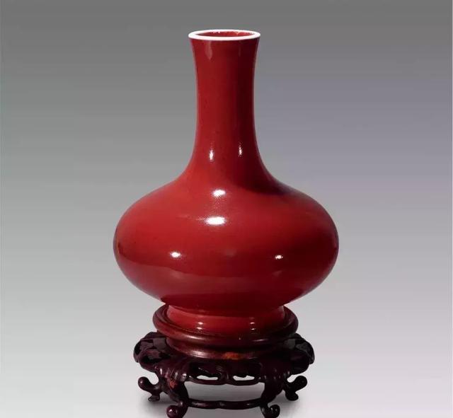 祭红釉瓷器