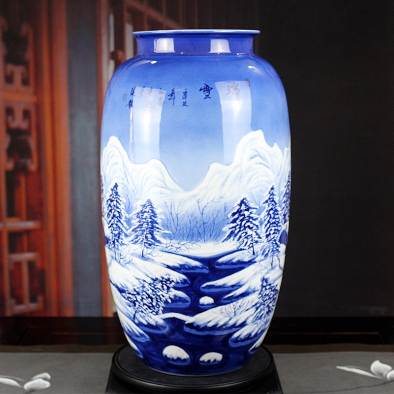 景德镇名家手绘雪景艺术品花瓶(图6)