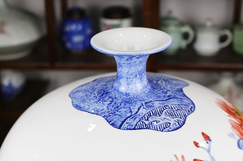 胡慧中手绘牡丹陶瓷花瓶（花开富贵）(图5)