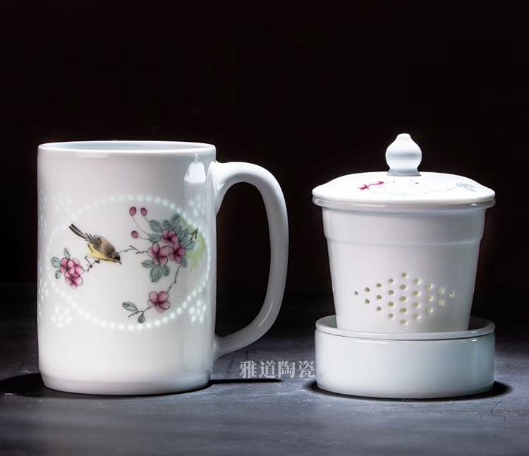 景德镇高档手绘玲珑家用陶瓷茶杯(图6)