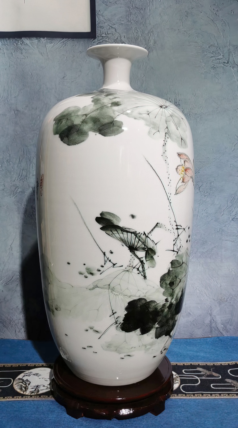 景德镇徐建明手绘艺术花瓶（清香）(图4)